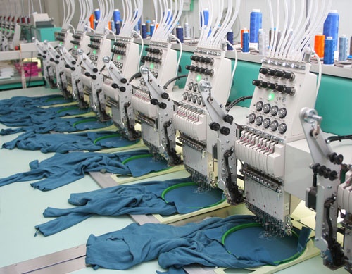 Xưởng may đồng phục doanh nghiệp không qua trung gian giá tốt tận xưởng